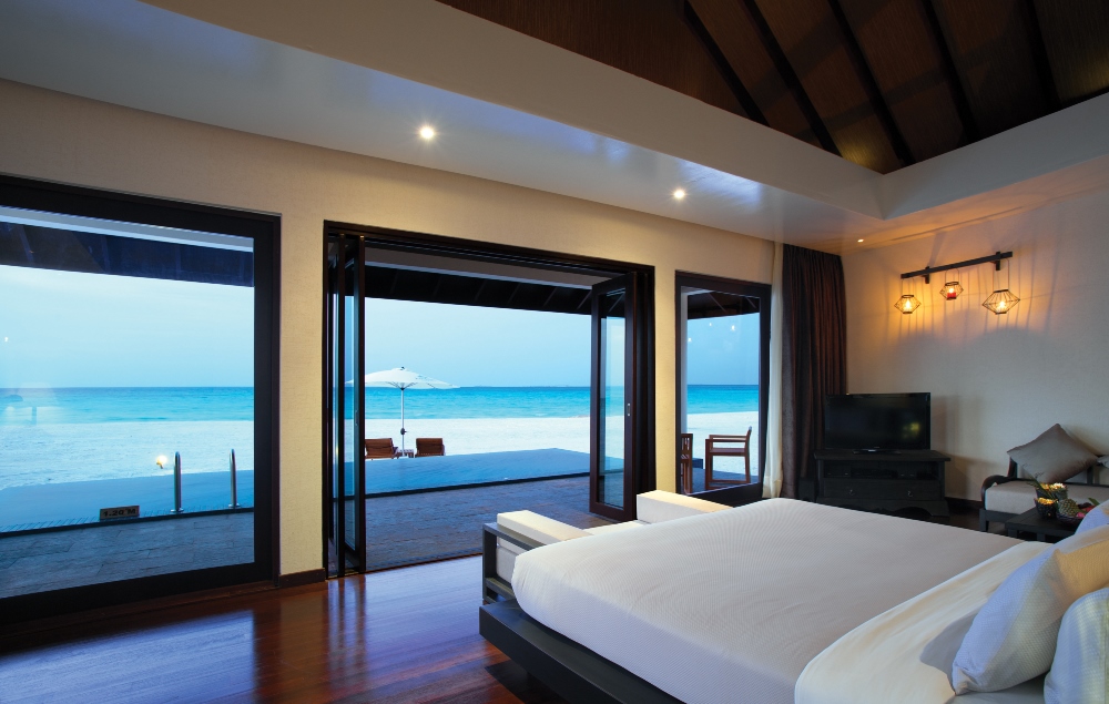 content/hotel/Atmosphere Kanifushi/Villas/Sunset Pool Villa/AtmosphereKanifushi-Villas-Pool-09.jpg